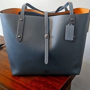 Coach large tote